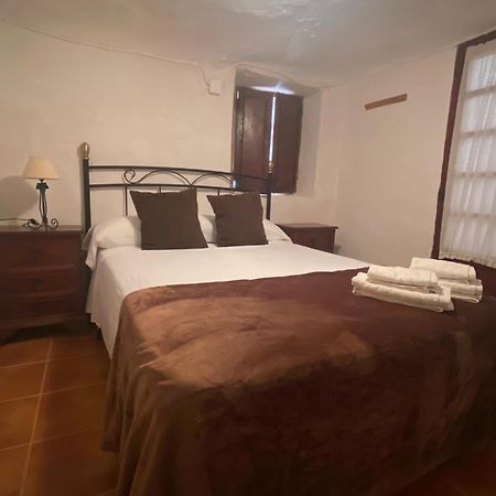 Ferienwohnung La Cueva Delola Alcala del Jucar Exterior foto