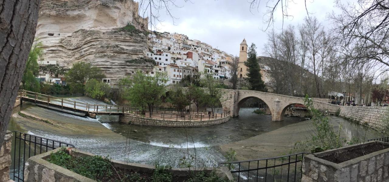 Ferienwohnung La Cueva Delola Alcala del Jucar Exterior foto